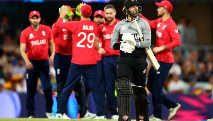 ENG vs NZ: ઈંગ્લેન્ડે સેમીફાઇનલની રેસ રોમાંચક બનાવી, ન્યૂઝીલેન્ડને 20 રને હરાવ્યું