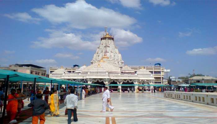 દેવ દિવાળીએ વર્ષનું અંતિમ ચંદ્ર ગ્રહણ: શક્તિપીઠ અંબાજીનાં દર્શન-આરતીનાં સમયમાં કરાયો મોટો ફેરફાર
