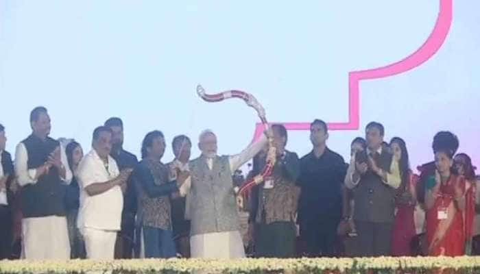 PM ની ગુજરાતીઓને સલાહ : સમૂહલગ્ન બાદ નાત જમાડવાનું બંધ કરો, રૂપિયાનો સારો ઉપયોગ કરો