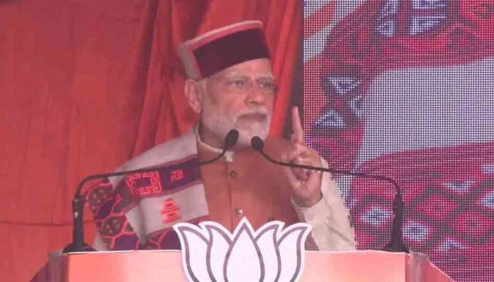 PM Modi in Kangra: કાંગડાની રેલીમાં PM મોદીનો કોંગ્રેસ પર કટાક્ષ, કહ્યું- ફક્ત 2 રાજ્યમાં બચી તેમની સરકાર