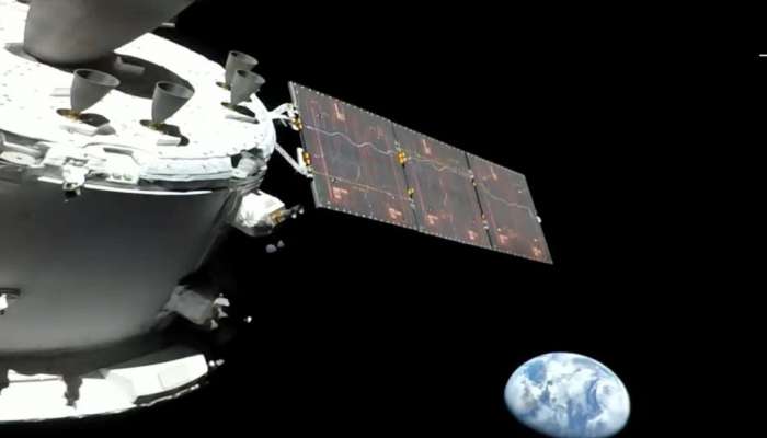 NASA Moon Mission 2022: ધરતીથી 58 હજાર માઇલ દૂરથી કેવી દેખાઇ છે પૃથ્વી? NASA ના મિશન મૂન પરથી મોકલી મનોહર તસવીર