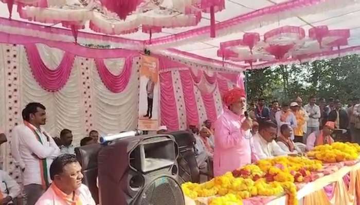 ભાજપના ઉમેદવારનું અજીબ નિવેદન વાયરલ, 5-25 વોટ બીજે નાંખશો તો ગાયમાતાનો શ્રાપ લાગશે, ભાથીજીના વિરોધી હોય તેને ચોમાસામાં સાપ થઈને કરડશે