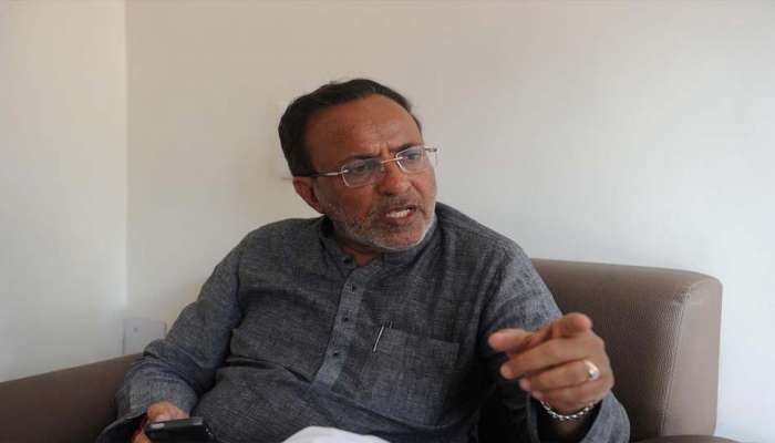 Gujarat Election 2022: મતદાન પહેલા અર્જુન મોઢવાડિયાની અધિકારીઓને ચીમકી, તમે ચૂંટણી પંચના અધિકારીઓ છો...'