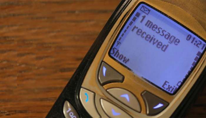 Mobile Text Messages: 30 વર્ષ પહેલાં મોકલવામાં આવ્યો હતો Text Messages, જાણો કોણે મોકલ્યો અને SMS માં શું હતું? 