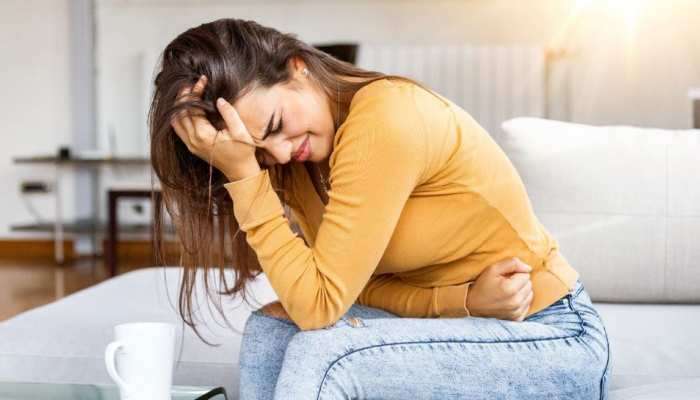 Period Cramps દરમિયાન આ વસ્તુઓના સેવનથી મહિલાઓને મળે છે દુઃખાવાથી રાહત