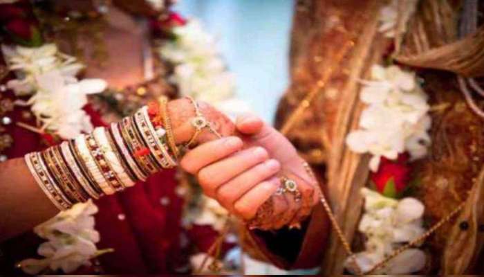OMG! હિંમતનગરમાં યોજાયો અનોખો લગ્નોત્સવ, 50 વર્ષના 28 દંપતીઓના સન્માન સાથે લગ્ન