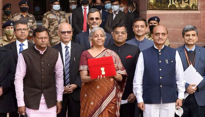 EXCLUSIVE: બજેટમાં મધ્યમ વર્ગને શું મળશે? કઈ નવી બચત યોજના ગેમ ચેન્જર બની શકે?