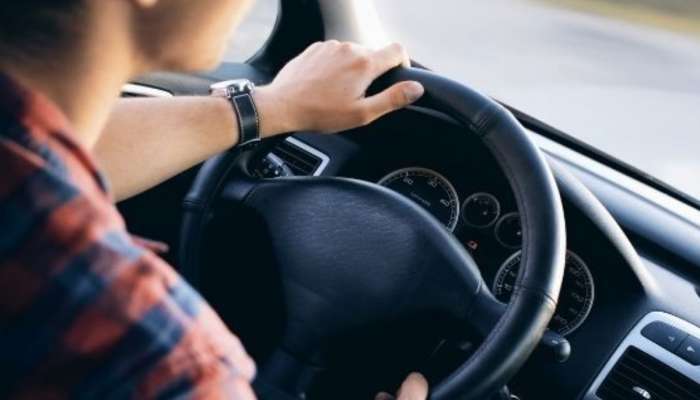 Left Hand Drive India: જાણો કેમ ભારતમાં ડાબી બાજુ અને અમેરિકામાં જમણી બાજુ ચાલે છે વાહનો?
