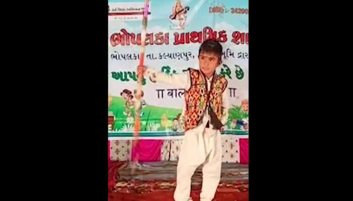 આજનો વાયરલ વીડિયો : આ Video ને શેર કરવા મજબૂર કરી દેશે આ ગુજરાતી બાળક