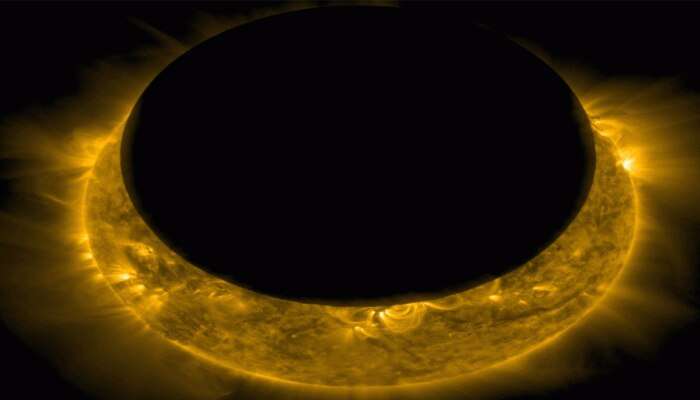 Solar Eclipse Zodiac Signs: સૂર્યગ્રહણ આ 4 રાશિઓ માટે વધારી શકે છે મુશ્કેલી