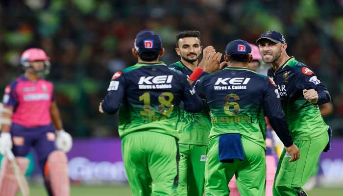 RCB vs RR: હર્ષલ પટેલે બોલિંગમાં કર્યો કમાલ, બેંગલોરે રાજસ્થાનને 7 રને હરાવ્યું