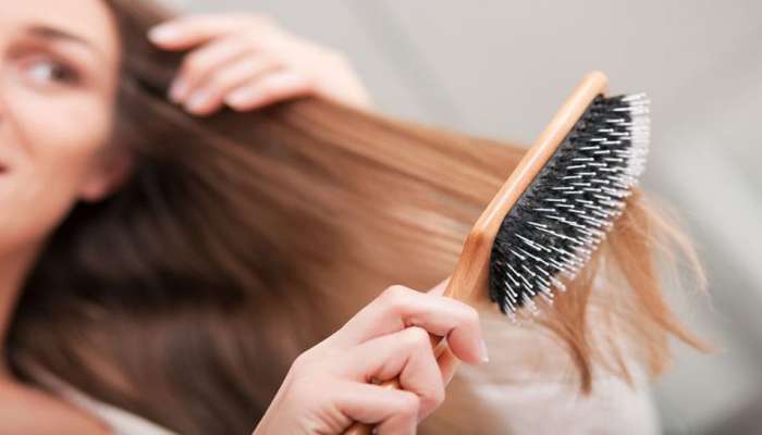 Frizzy હેરને કંટ્રોલ કરે છે વિનેગર, વાળની સમસ્યાઓ દુર કરવા આ રીતે કરો ઉપયોગ