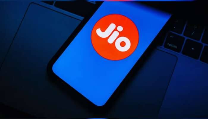 Jio: દરરોજ 3GB ડેટા, અનલિમિટેડ કોલિંગ, માત્ર 219 રૂપિયામાં મળશે ધમાકેદાર બેનિફિટ્સ