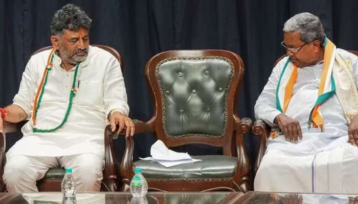 Karnatak LIVE: મુખ્યમંત્રી પદ માટે માથાનો દુખાવો બન્યા DK શિવકુમાર, દિલ્હીમાં સમર્થકોની બેઠક 