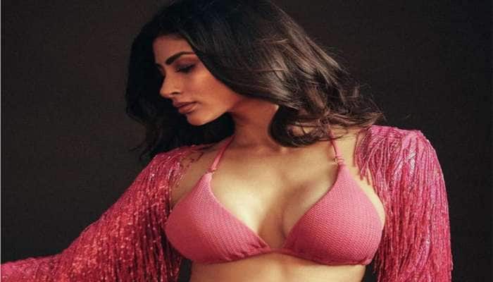 Moni Roy Photos: મોની રોયે બિકીનીમાં બતાવ્યું પોતાનું સેક્સી ફિગર, વાયરલ થઈ તસવીરો