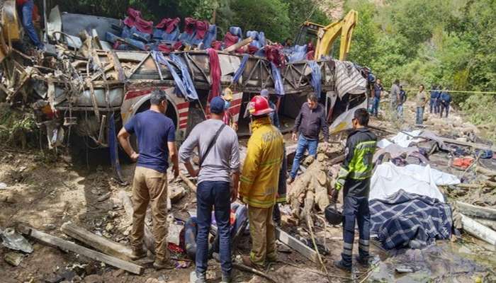 Bus Accident: મેક્સિકોમાં ભયંકર બસ અકસ્માત, 80 ફુટ ઊંડી ખાઈમાં પડી બસ, 27 લોકોના મોત