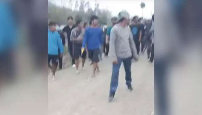 Manipur: દયા માટે કરગરી રહી હતી મહિલાઓ, હેવાનોએ નગ્ન કરીને જાહેરમાં પરેડ કરાવી, Video વાયરલ