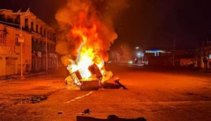 Manipur Violence: મણિપુરમાં ફરી ભડકી હિંસા, મોરેહ જિલ્લામાં 30 ઘર-દુકાનોમાં લગાવી આગ