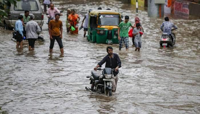 આગામી 4 દિવસ આ રાજ્યોમાં થશે મૂશળધાર વરસાદ, જાણો ગુજરાતની શું રહેશે સ્થિતિ