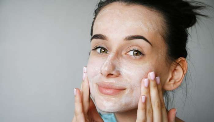 Skin Care: બેજાન ત્વચામાં આવી જશે ગ્લો, ચહેરા પર લગાવો દૂધથી બનેલા આ 4 ફેસપેક