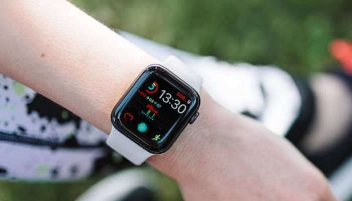 ફટાફટ ઉતરી જાય છે સ્માર્ટવોચની બેટરી? ફિકર નોટ...આ જુગાડથી અઠવાડિયા સુધી ચાલશે