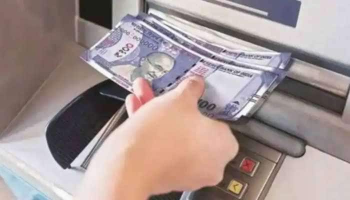તમે પણ ATM લગાવીને કરી શકો છો મોટી કમાણી, જાણો કેવી રીતે મળે ફ્રેન્ચાઈઝી, કેટલો ખર્ચ