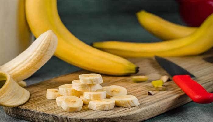 Health Tips: આ સમયે કેળા ખાવાની ન કરતાં ભુલ, નહીં તો આ બીમારીઓ શરીરમાં કરી લેશે ઘર