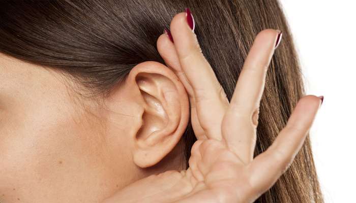 Ear Cleaning Tips: આ ટીપ્સ ફોલો કરશો તો તકલીફ વિના કાનનો મેલ આવી જશે બહાર, ઈયરબડની નહીં પડે જરૂર
