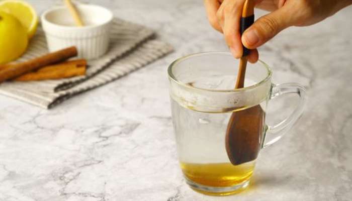 Weight Loss: કમર બની ગઈ છે કમરો ? તો હુંફાળા પાણી સાથે આ વસ્તુ પીવાનું કરો શરુ, ઝડપથી ઉતરશે ચરબી