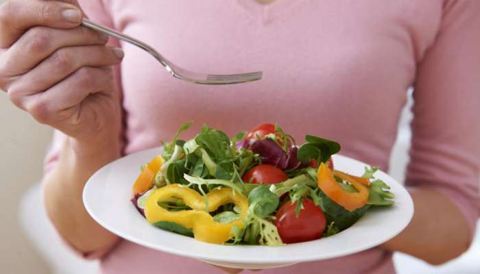 Menopause: 40 વર્ષની ઉંમરે મહિલાઓ ફોલો કરે આ ડાયટ ચાર્ટ તો મેનોપોઝ સમયે થતી સમસ્યાથી મળે છે છુટકારો