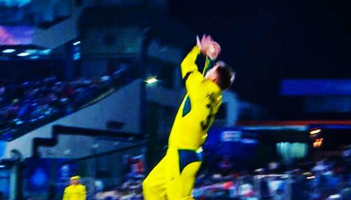 Video: ચમત્કાર ફિલ્મમાં સીનની જેમ ઓસ્ટ્રેલિયાના આ ખેલાડીએ હવામાં ઉડીને પકડ્યો કેચ!