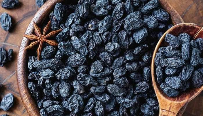 કાળી દ્રાક્ષ ખાવાથી હાર્ટ રહે છે હેલ્ધી, જાણો ખાવાની સાચી રીત અને તેના ફાયદા વિશે