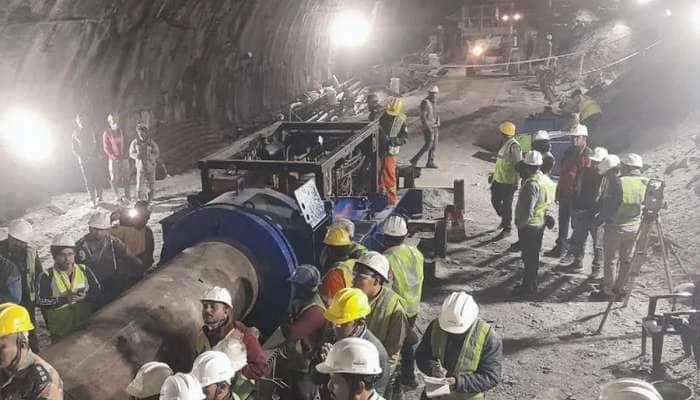 Uttarkashi Tunnel: ટનમાં આવી છે 41 મજૂરોની હાલત, પહેલીવાર આવ્યો સામે અંદરનો Video