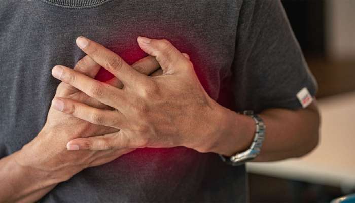 Heart Attack: ઠંડીમાં હાર્ટ એટેક આવવાનું જોખમ વધારે, જાણો આ સિઝનમાં કેવી રીતે રાખવું હૃદયનું ધ્યાન
