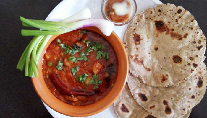 Traditional Recipe: શિયાળામાં ન ખાધો તીખો તમતમતો 'મધપૂડો' તો તમે નથી સાચા ગુજરાતી, જાણો આ વાનગી બનાવવાની રીત