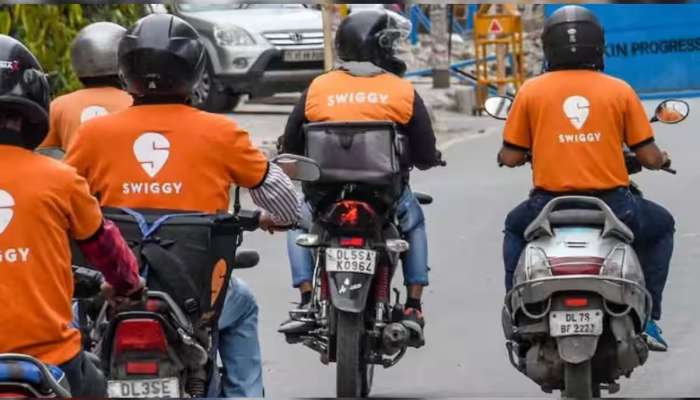 Swiggyએ કહ્યું કે વેલેન્ટાઈન વાળો ફેબ્રુઆરી નહીં આ છે રોમાન્સનો મહિનો, જબરદસ્ત વેચાયા છે CONDOM 