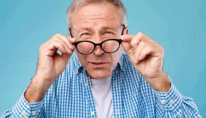 આંખોની રોશની વધારવા રોજિંદા આહારમાં સામેલ કરો આ 5 વસ્તુઓ