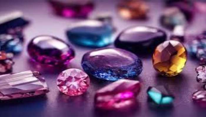 Gemstone: રાતોરાત અમીર બનાવે તેવો પાવરફુલ છે આ રત્ન, યોગ્ય વિધિથી ધારણ કરે તેને 24 કલાકમાં મળે છે ફળ