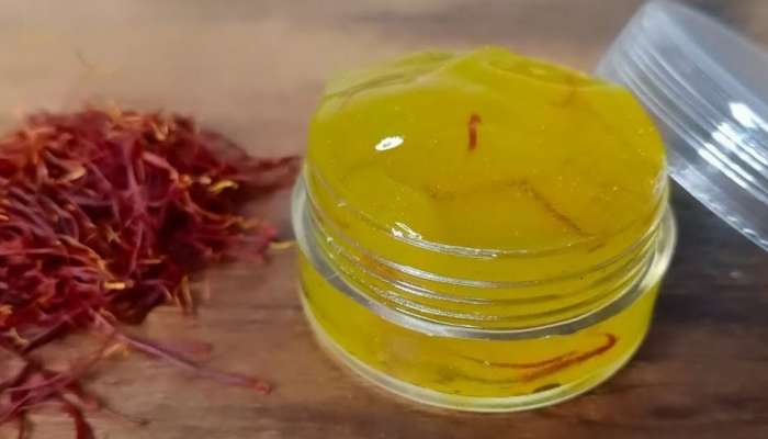 Skin Care: ચહેરાના ડાર્ક સ્પોટ અને કરચલીઓ થવા લાગશે ગાયબ, ઘરે બનાવેલી આ ક્રીમ જાદુની જેમ કરશે અસર
