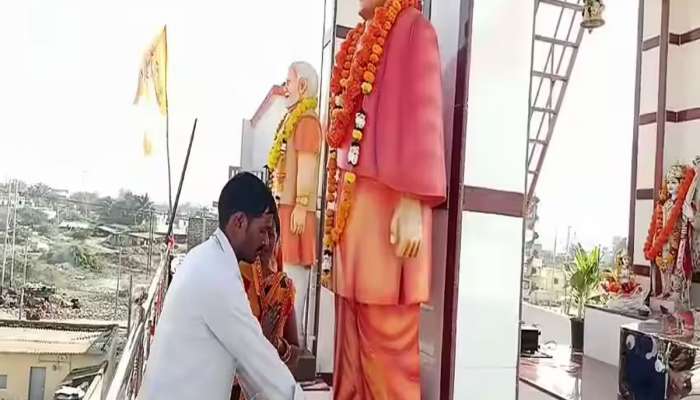ગુજરાતના વેપારીનું મોટું કારસ્તાન : ગેરકાયદેસર બાંધકામ તૂટે નહિ એટલે મોદી-યોગીનું મંદિર બાંધી નાંખ્યું 