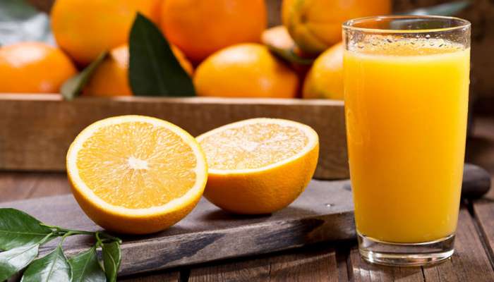 Orange Benefits: એક સંતરું કે સંતરાનો જ્યૂસ.. જાણો શરીર માટે શું વધારે સારું ?