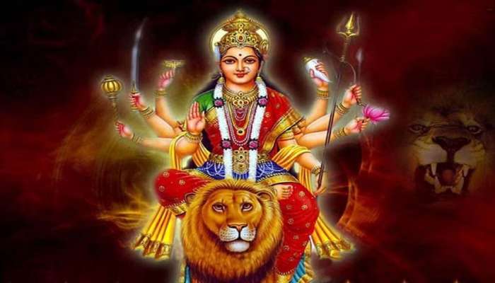 Durga Saptashati: નવરાત્રી દરમિયાન આ પાઠ કરવાથી પ્રસન્ન થાય છે માં દુર્ગા, જાણો પાઠ કરવાના નિયમો અને રીત