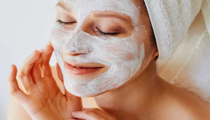 Skin Care In Summer: ઉનાળામાં પણ તમારો ચહેરો રહેશે ચમકતો, દહીંમાં મિક્સ કરીને લગાડો આ વસ્તુઓ