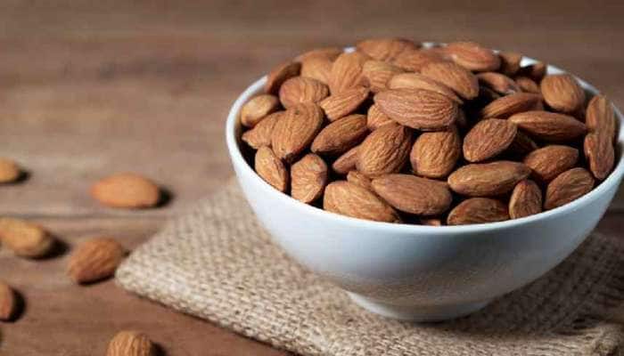 Almond Side Effects: બદામને પલાળ્યા વિના ખાવાથી થઈ શકે છે આ 4 મોટા નુકસાન
