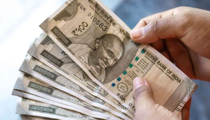 PM Svanidhi Yojana: આ સરકારી યોજનાથી બનો આત્મનિર્ભર, સરકાર ગેરંટી વગર આપશે 50,000 રૂપિયા સુધીની લોન, આ રીતે કરો અરજી