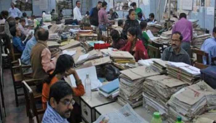 Government Employees: રેઢિયાળપણું ધરાવતા 'નકામા' સરકારી કર્મચારીઓને હટાવવાની તૈયારી? યાદી તૈયાર કરવાનો છૂટ્યો આદેશ