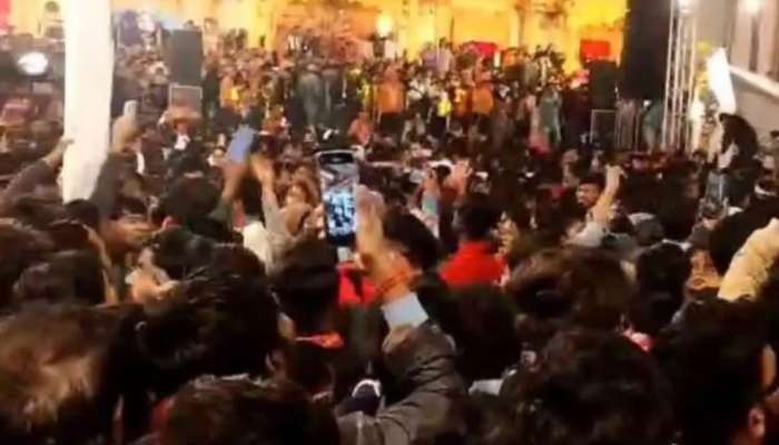 Hathras Stampede: હાથરસના સત્સંગ સમારોહમાં નાસભાગ, 27 ના મોત, સંખ્યાબંધ લોકો ઘાયલ