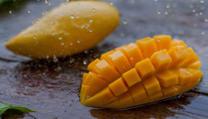 Mango In Monsoon: અનહદ ભાવતી હોય તો પણ વરસાદ પડે પછી ન ખાવી કેરી, જાણી લો કારણ