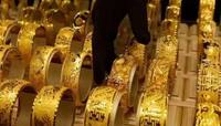 Gold vs Stocks: છ મહિનામાં 8400 રૂપિયા મોંઘુ થઈ ગયું સોનું, જાણો આગળ કેવી રહેશે ચાલ