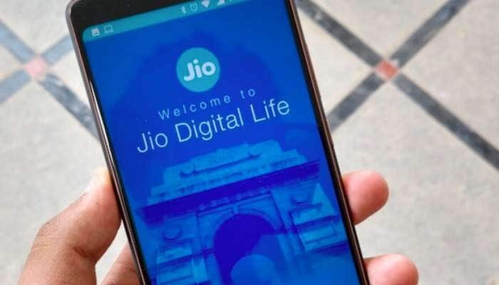 JIO Plan: 1 વર્ષ સુધી દરરોજ 2.5BG ડેટા, અનલિમિટેડ કોલિંગ, સાથે મળશે આ ખાસ સુવિધા